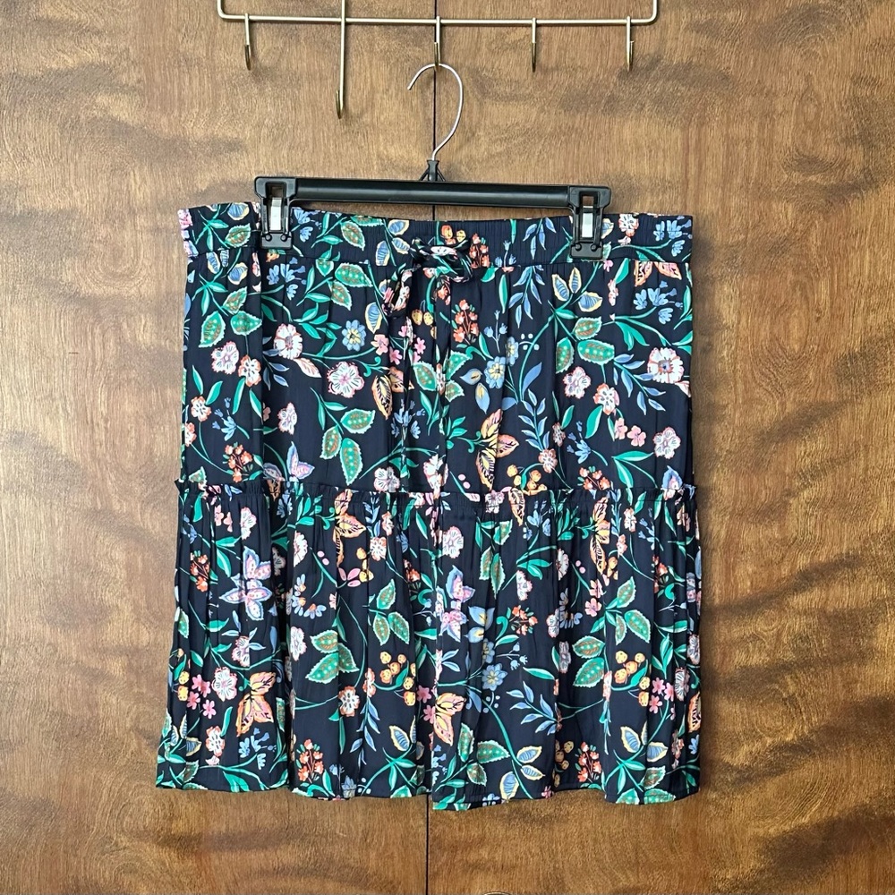 Loft Outlet Mini Satin Shift Skirt Womens L Multi Color Floral Print Ruffle Hem
